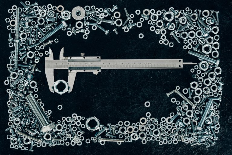 Badaj Świeżych Horyzontów w Odkrywaniu Produkcji CNC: Sztuka Pecyzyjnego Obrabiania Technologicznego